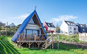 Le Tipi Bleu Tiny House Neuve Avec Terrasse Et Jardin