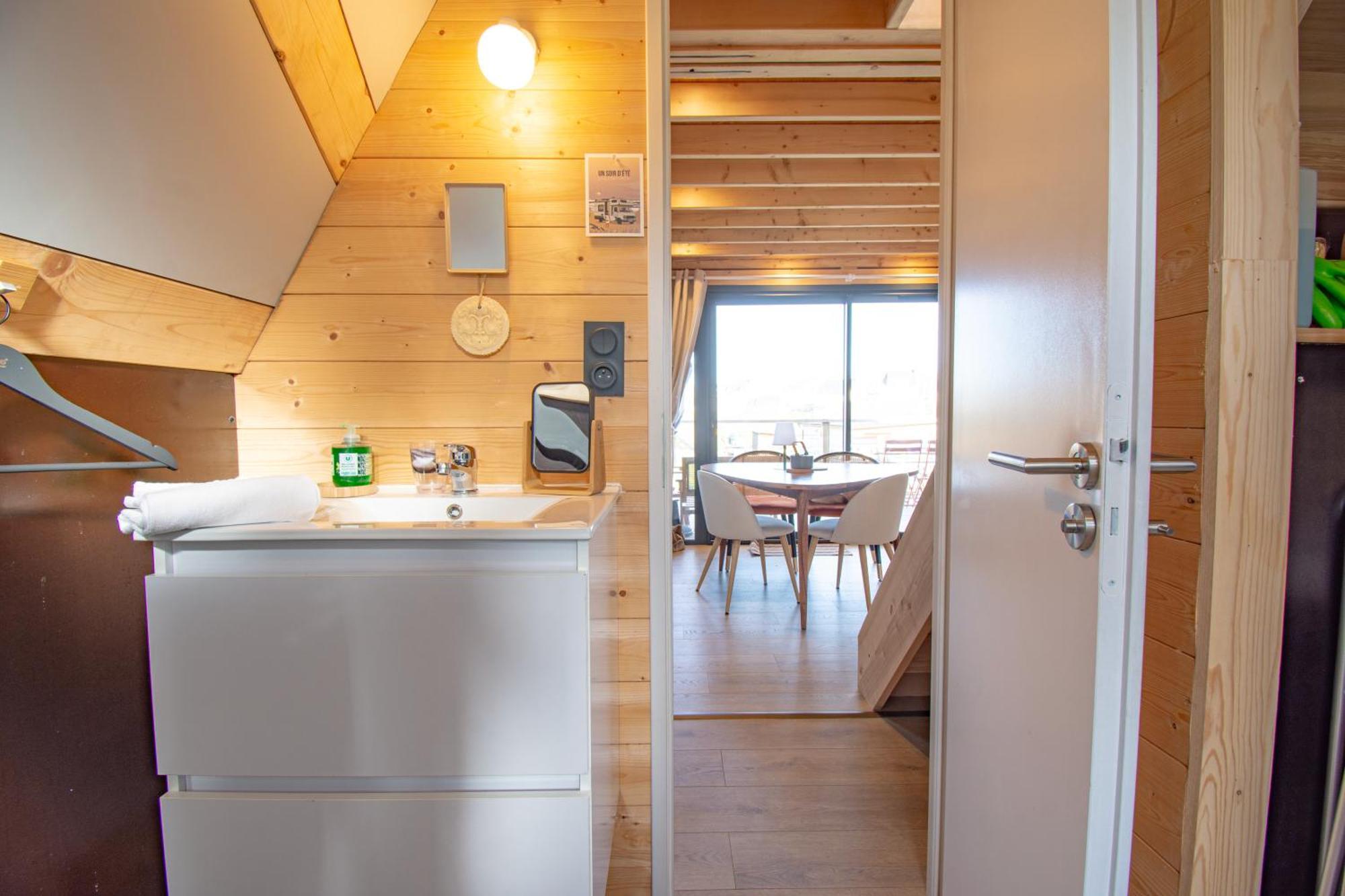 Villa Le Tipi Bleu Tiny House Neuve Avec Terrasse Et Jardin à Camaret-sur-Mer Extérieur photo